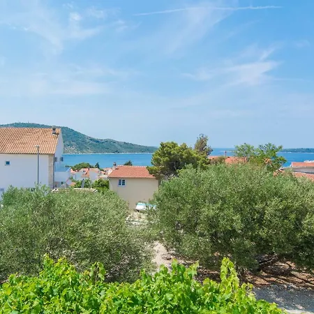 Olive Gardens Apartament Primošten
