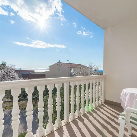 Olive Gardens Apartmán