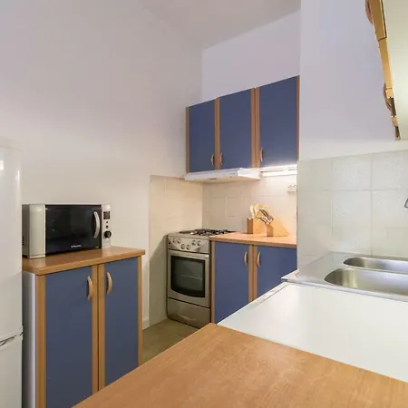 Olive Gardens Lägenhet Primošten