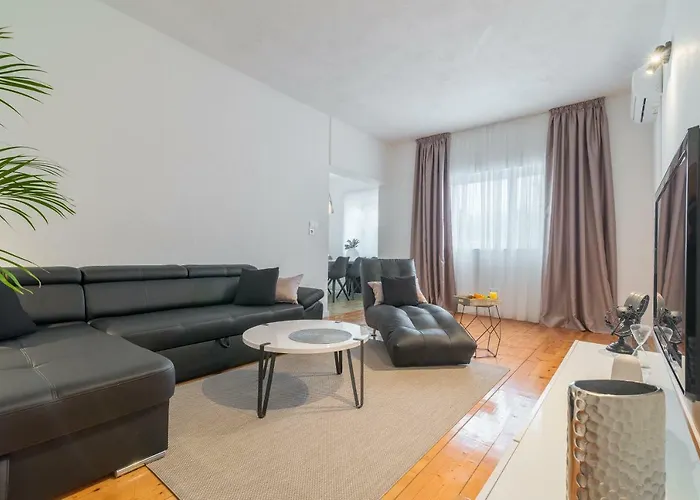 Olive Gardens Primosten