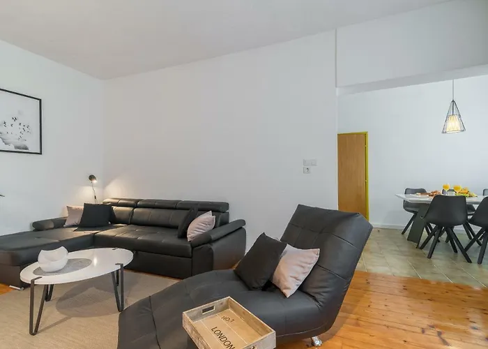 Olive Gardens * Primosten